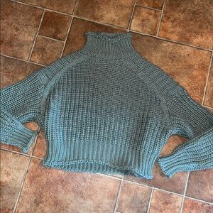 NWT H&M Chunky Knit Turtleneck Sweater - Olive Green